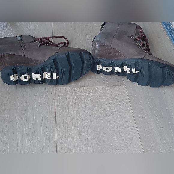 Sorel wedge ankle boots - Picture 3 of 5